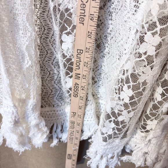Kori America Open Lace Cardigan with Fringe - S/M - Picture 5 of 7